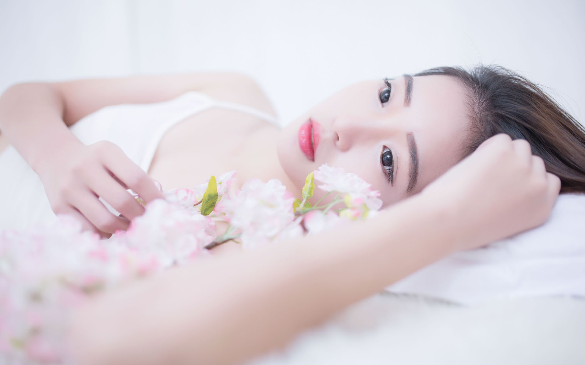 挣钱顾家两不误 云南红河创新“家门口”就业模式